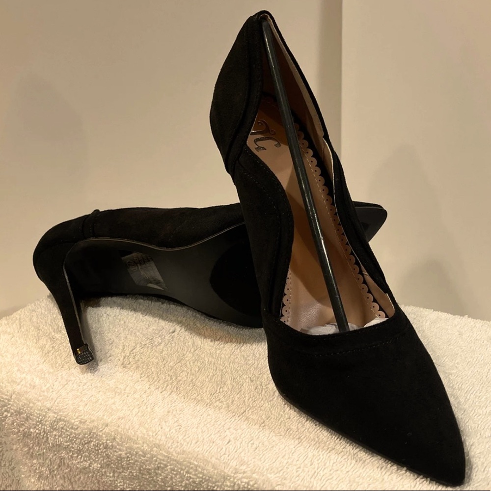Journee Collection Adley Heels NIB - Picture 3 of 7